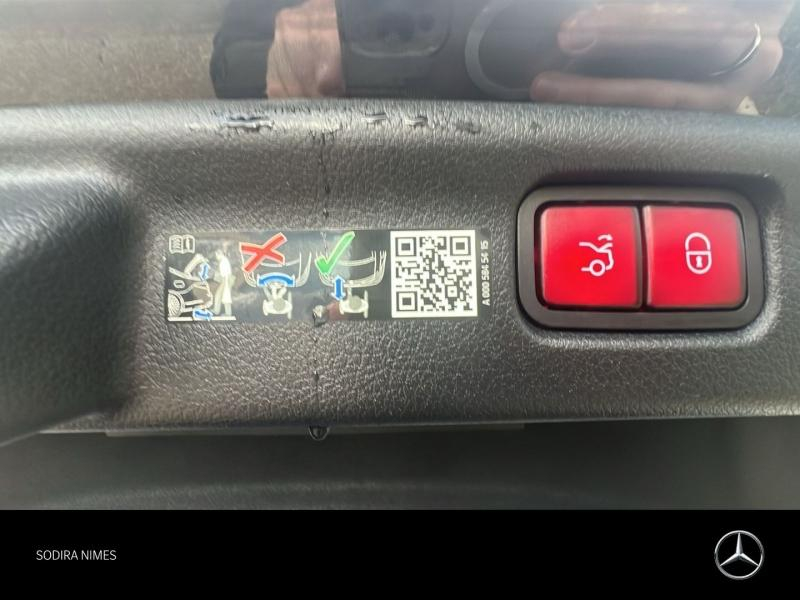 MERCEDES-BENZ Classe C d’occasion à vendre à NIMES chez SODIRA (Photo 16)